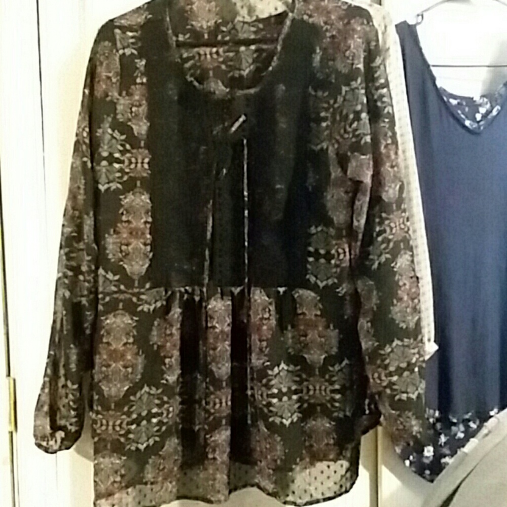 Women's chiffon blouse